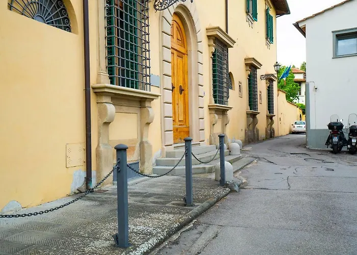 Torre Dei Lari Residenza D\'Epoca