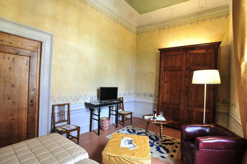 Torre Dei Lari Residenza D'epoca Bed and breakfast
