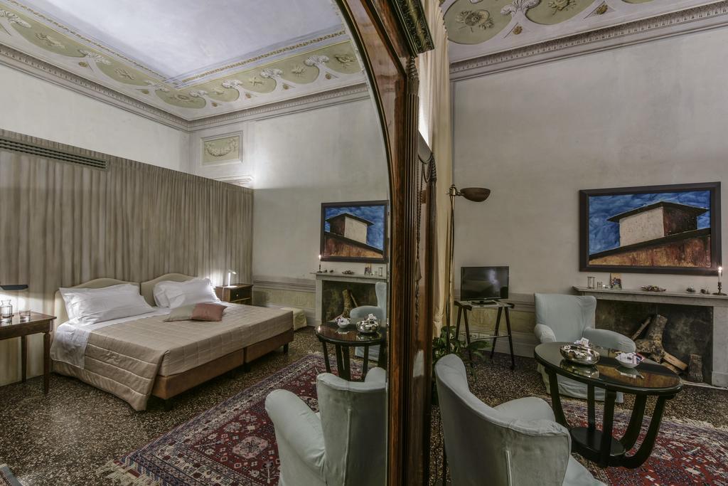 Bed and breakfast Torre Dei Lari Residenza D'epoca 3*